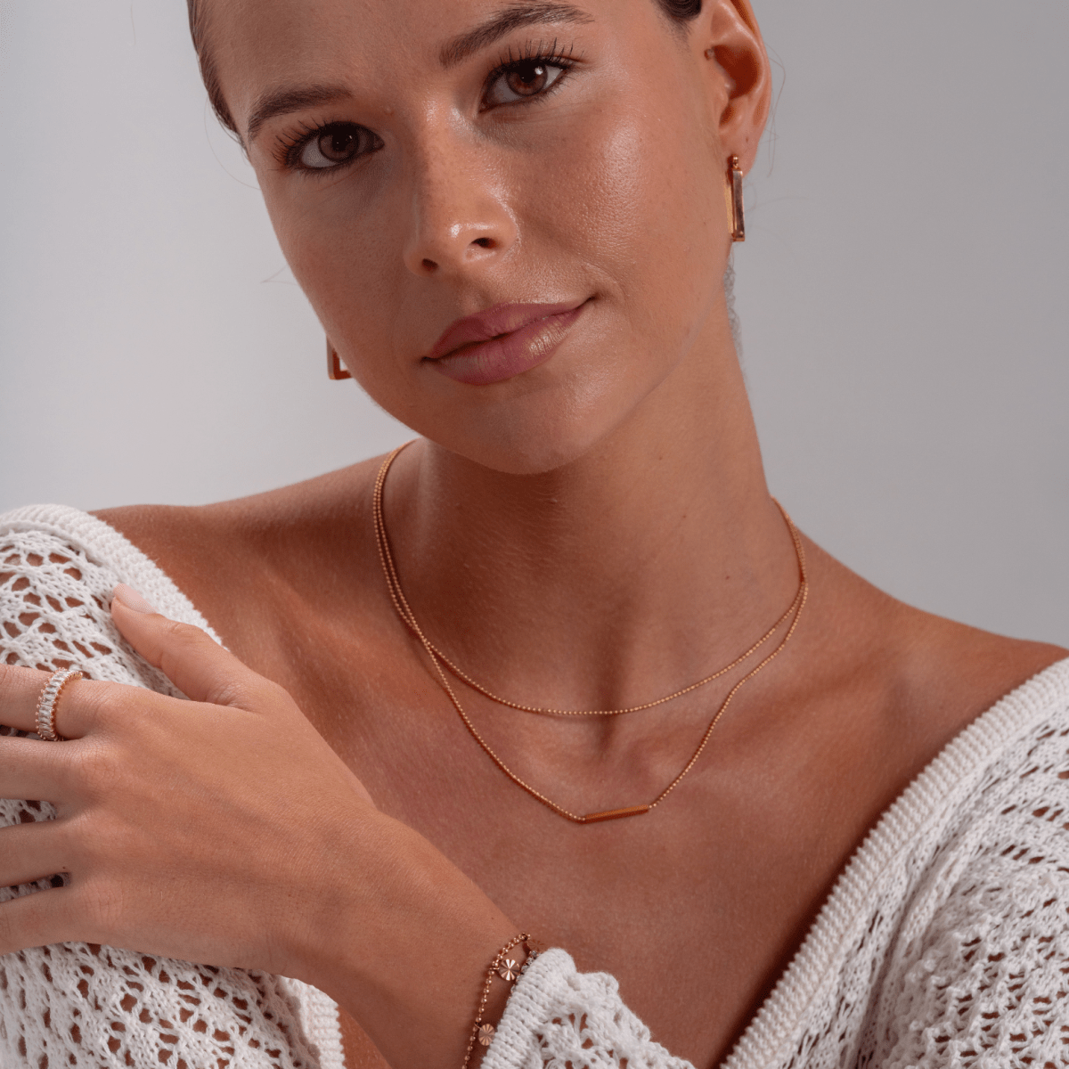 Clean Bar Pendant Necklace