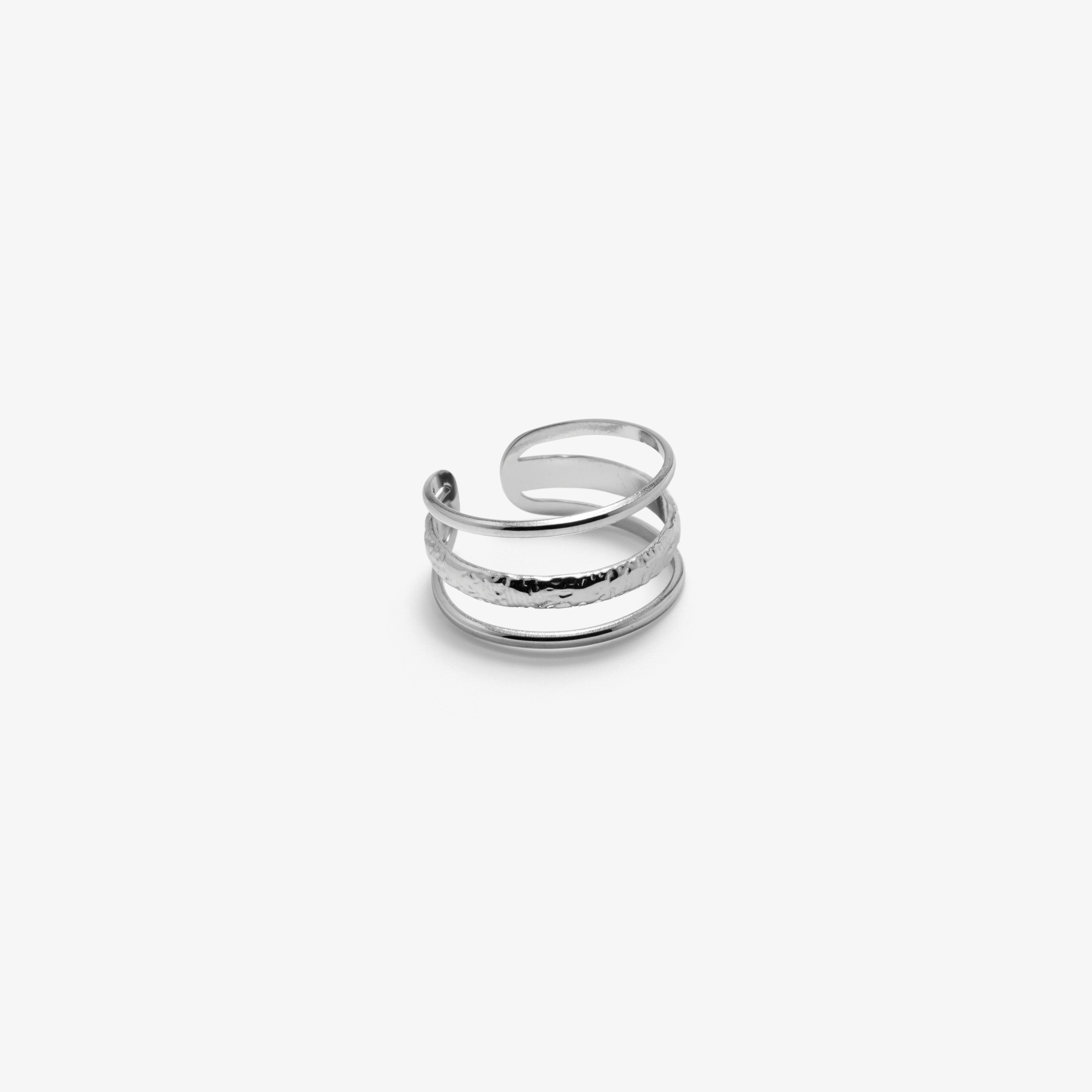 Triple Line Ring