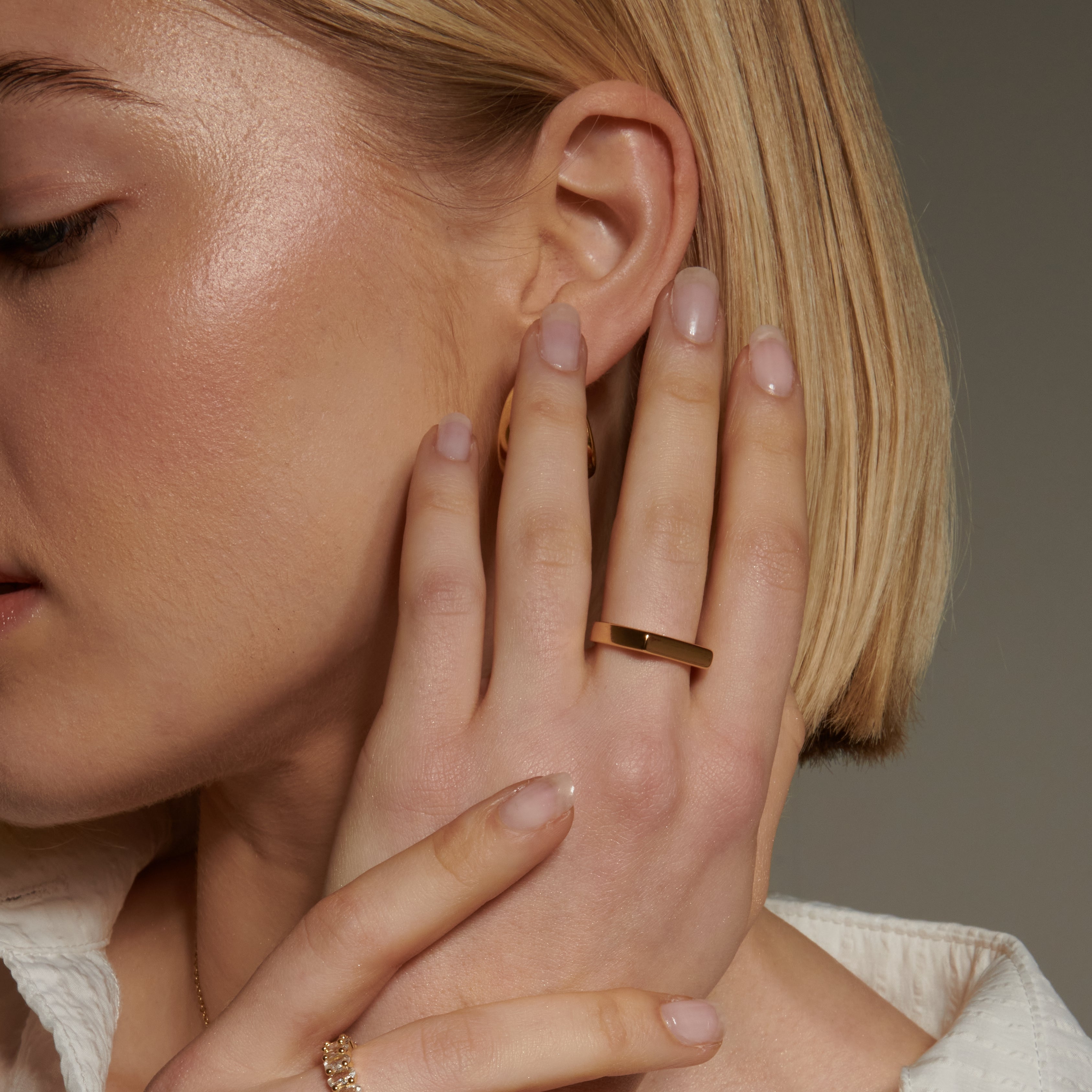 Bold Frame Signet Ring